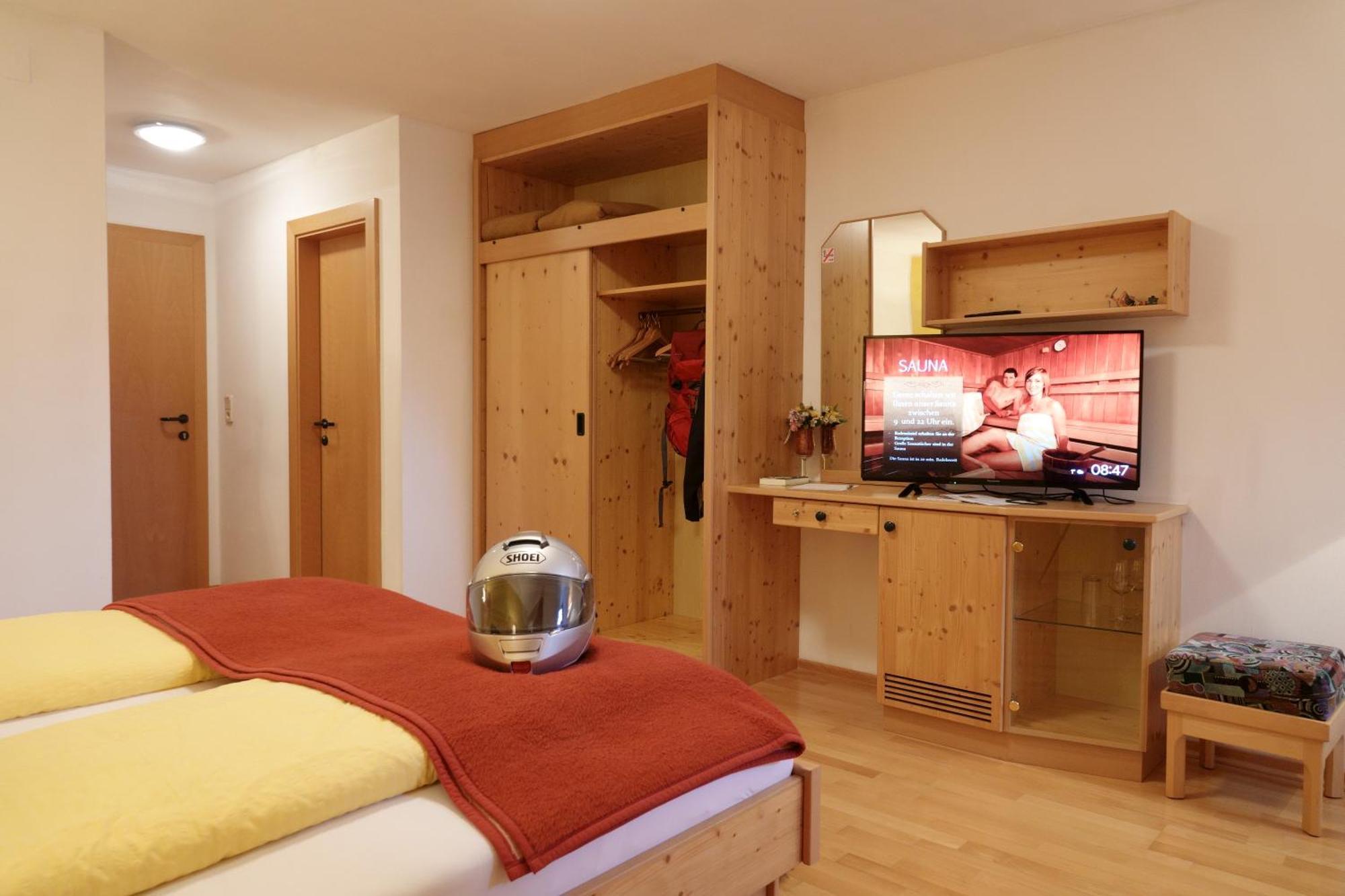 Hotel Malteinerhof Малта Екстериор снимка