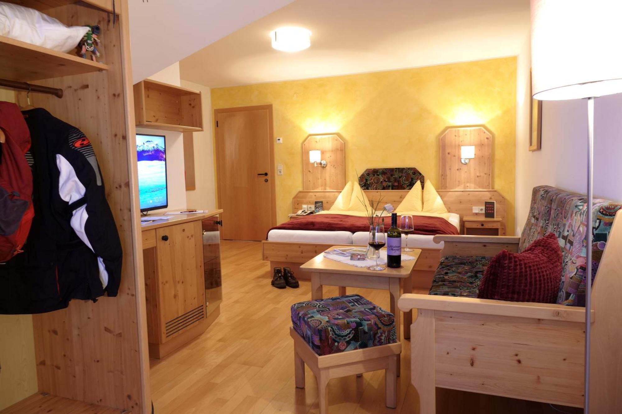 Hotel Malteinerhof Малта Екстериор снимка